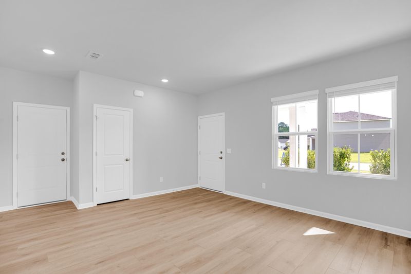 873 Meadowbrook Ln, Summerville, SC 29486