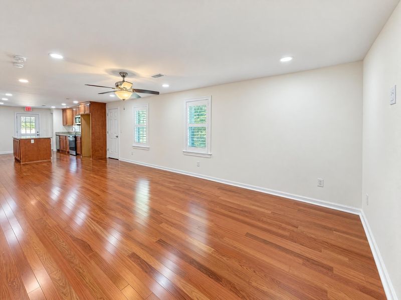 1729 N Highway 17, Mount Pleasant, SC 29464