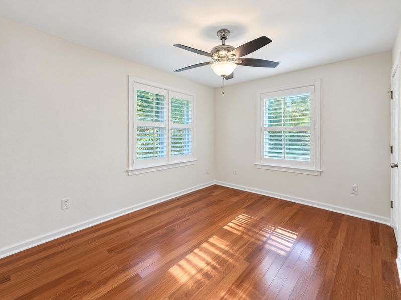 1729 N Highway 17, Mount Pleasant, SC 29464