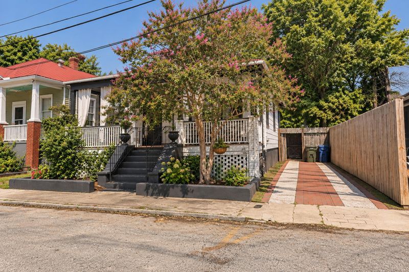 8 N Tracy #A&B, Charleston, SC 29403