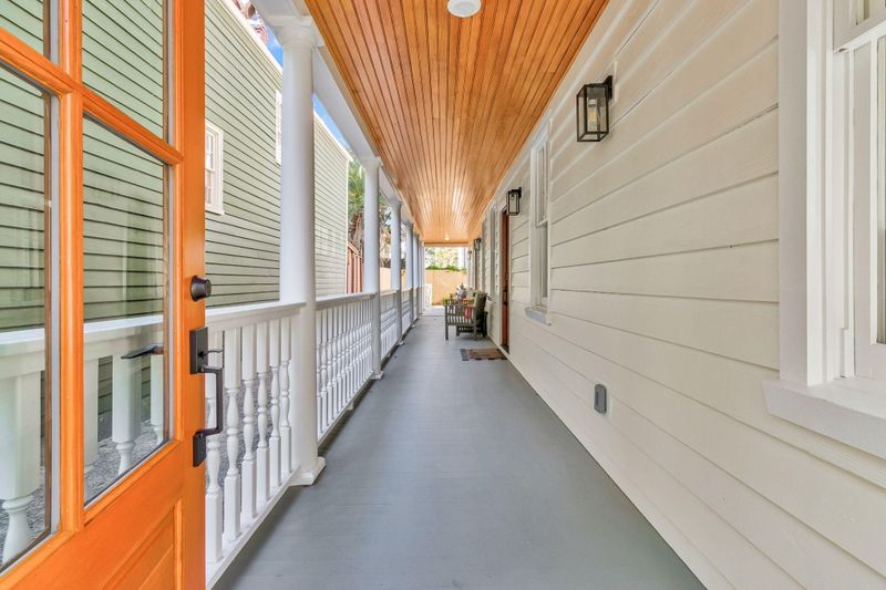 9 Aiken St, Charleston, SC 29403