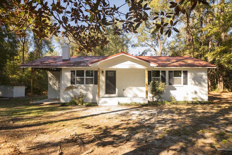 461 Smoak Rd, Walterboro, SC 29488