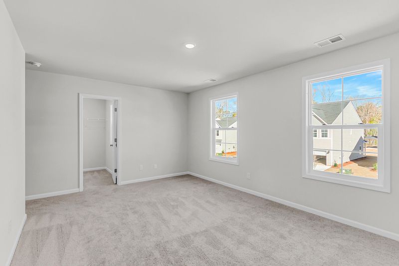 247 Central Creek Dr, Goose Creek, SC 29445