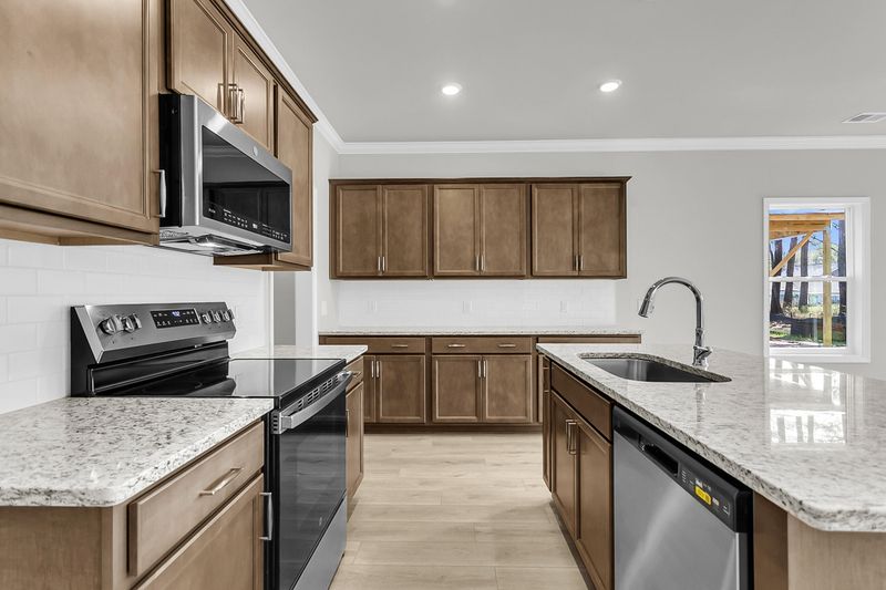 274 Central Creek Dr, Goose Creek, SC 29445