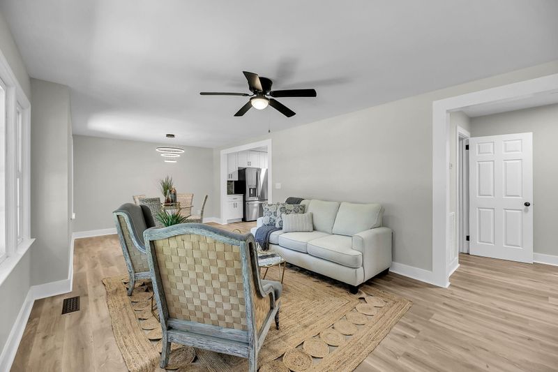 1129 Quail Dr, Charleston, SC 29412