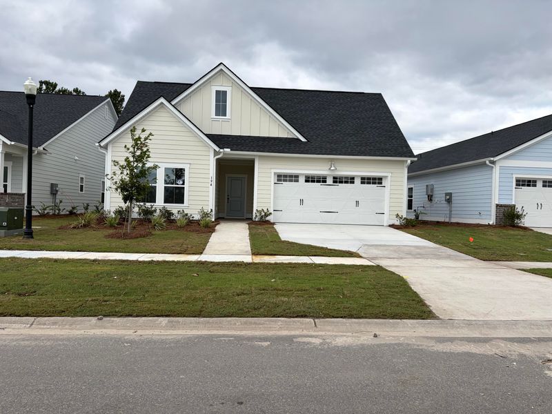 194 Baldric Ct, Summerville, SC 29486