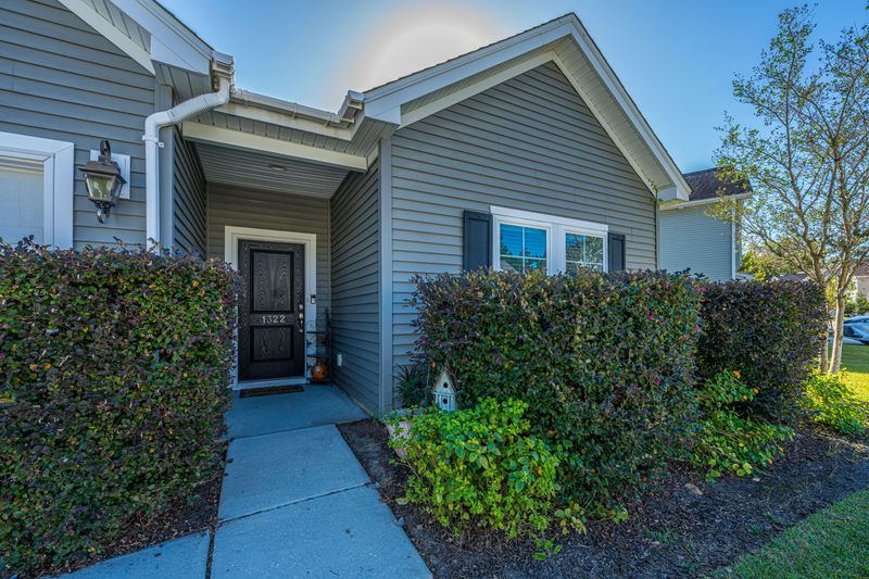 1322 Paint Horse Ct, Mount Pleasant, SC 29429