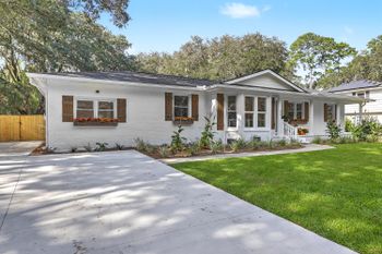 1773 Huntington Dr, Charleston, SC 29407