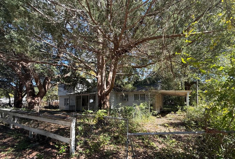 320 Orange St, Walterboro, SC 29488