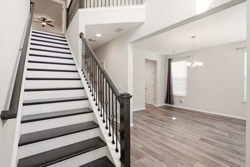 162 Ashley Bluffs Rd, Summerville, SC 29485