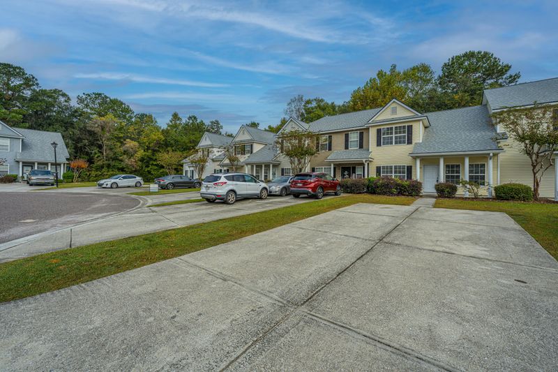 152 Black River Dr, Summerville, SC 29485