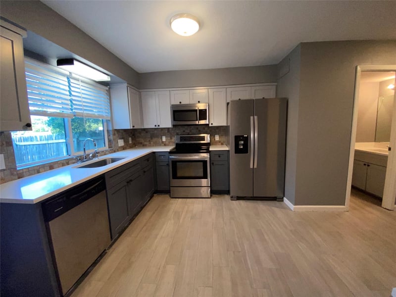 4204 Hudson Bend RD #A, Austin, TX 78734