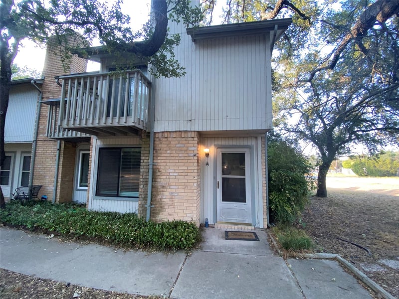 4204 Hudson Bend RD #A, Austin, TX 78734