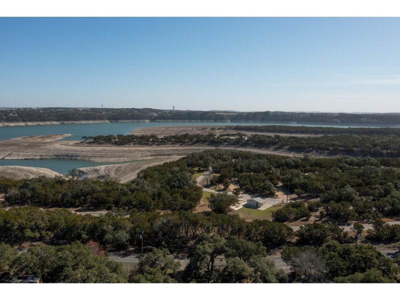 3504 Rainbow Hollow DR, Lago Vista, TX 78645