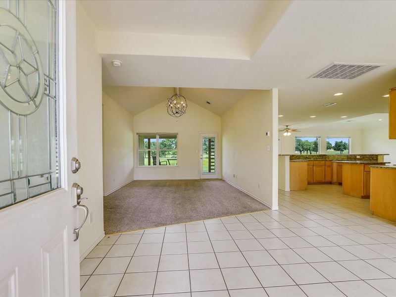 106 Bridalwood CT, Kingsland, TX 78639