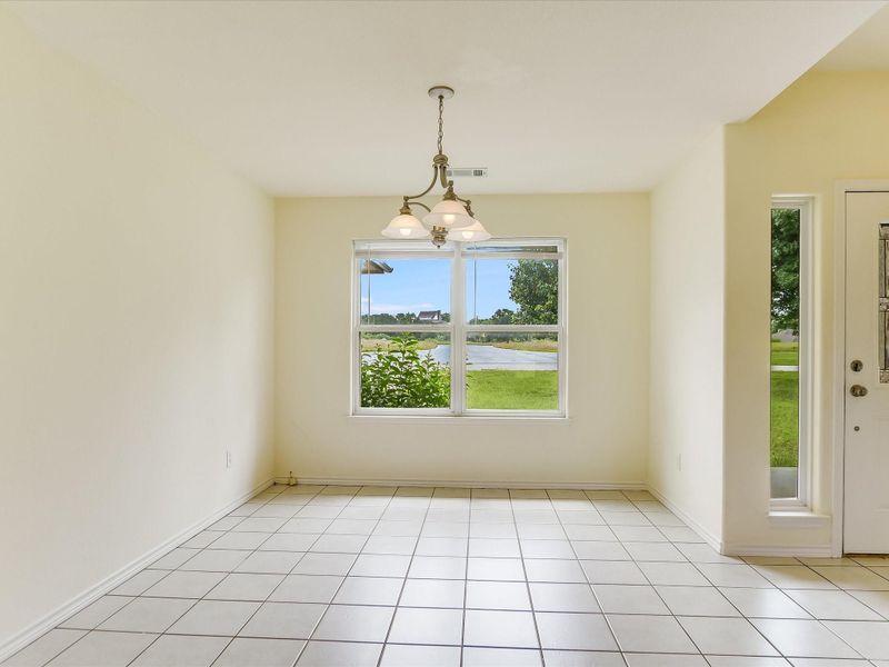 106 Bridalwood CT, Kingsland, TX 78639