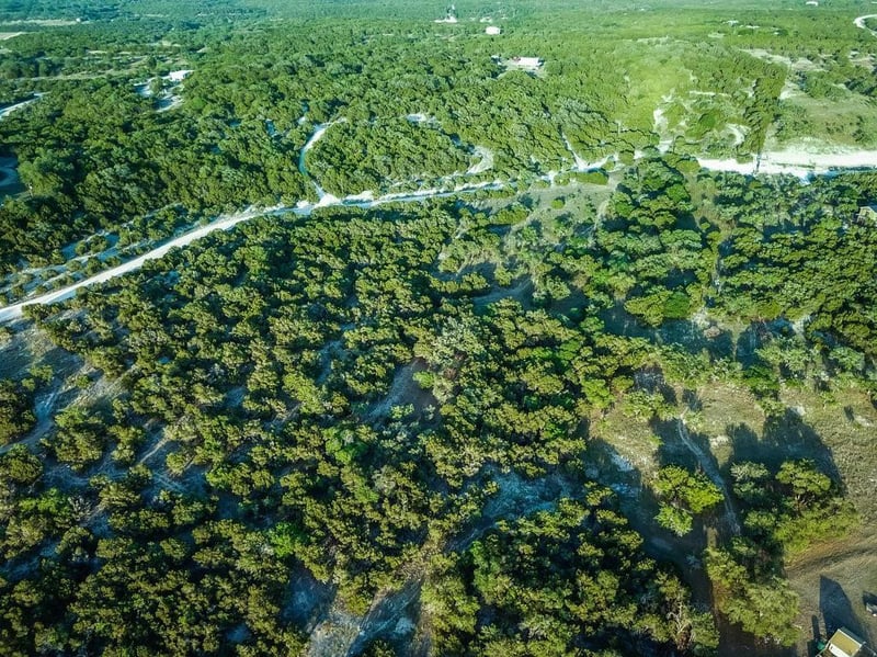 509 Greystone RD, Dripping Springs, TX 78620
