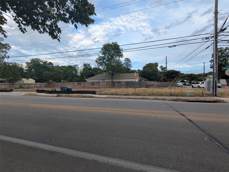7403A Guadalupe ST, Austin, TX 78752
