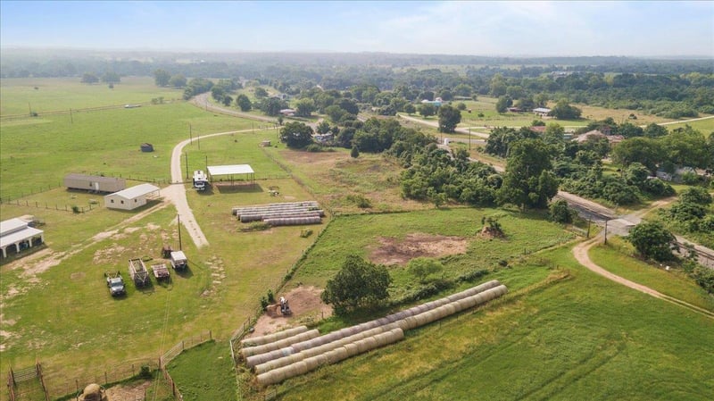 1436 Fm 2571, Smithville, TX 78957