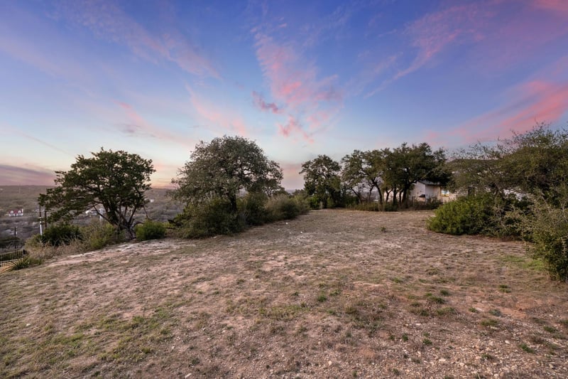 1724 Night Life CV, Spicewood, TX 78669