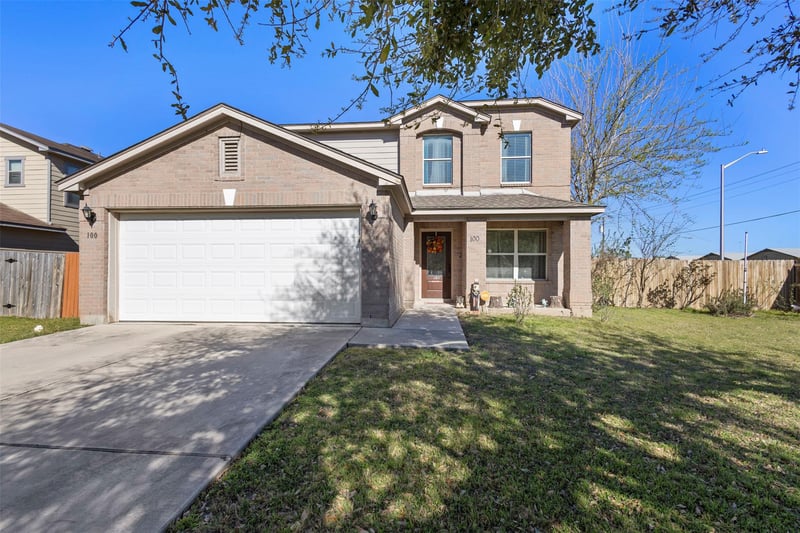 100 Lexington RD, Kyle, TX 78640