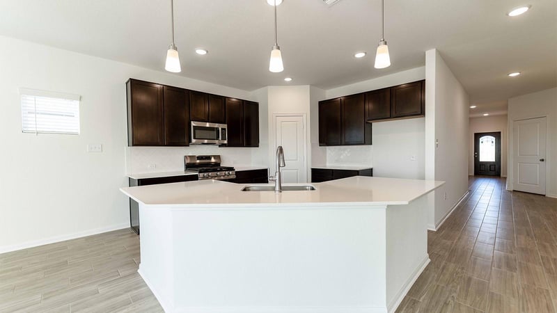 13613 Endless Narrow LN, Elgin, TX 78621