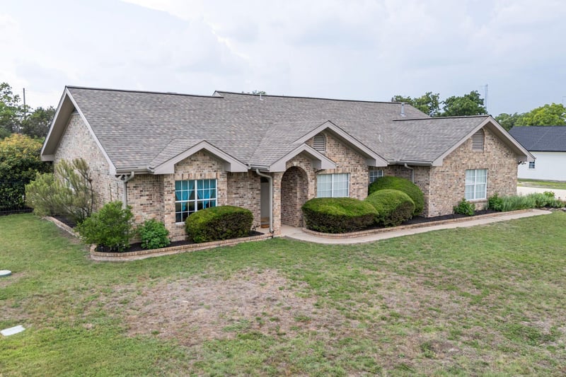 221 Breakaway RD, Cedar Park, TX 78613
