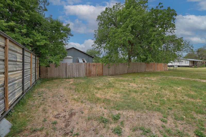 205 Fallwell ST, Liberty Hill, TX 78642