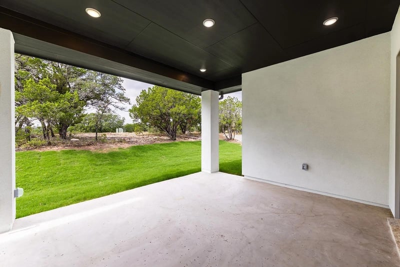 6716 Liberty Grotto CT, Lago Vista, TX 78645