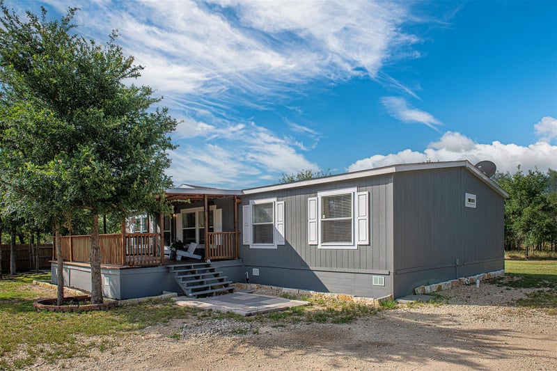112 Jabali ST, Cedar Creek, TX 78612