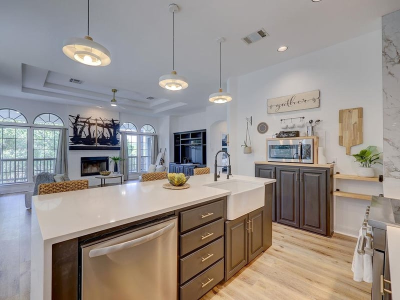 9902 Scenic Bluff DR, Austin, TX 78733