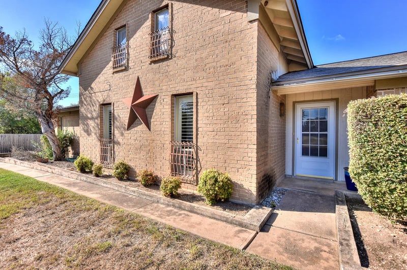 118 Oak Ridge CIR, Georgetown, TX 78628