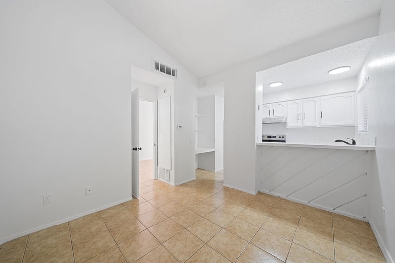 2410 Longview ST #D-301, Austin, TX 78705