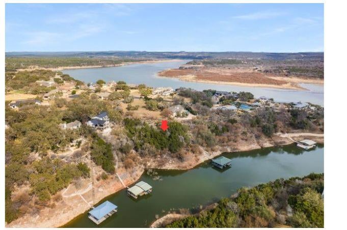 2707 Sailboat Ps, Spicewood, TX 78669