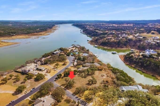 2707 Sailboat Ps, Spicewood, TX 78669
