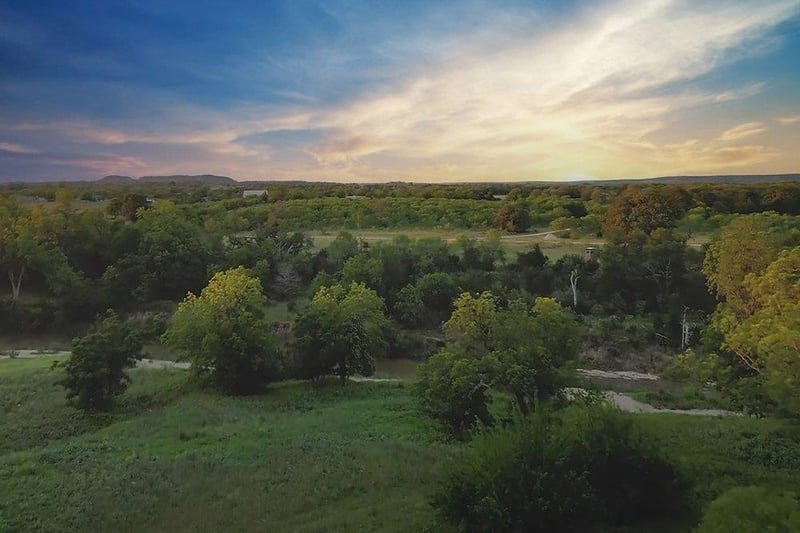 5112 E Us Highway 290 Hw #12, Fredericksburg, TX 78624