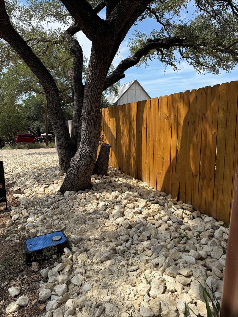 10300 Little Creek CIR, Dripping Springs, TX 78620