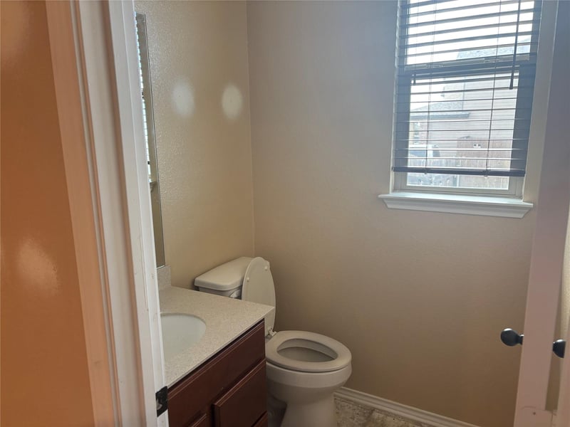 120 Schuylerville DR, Elgin, TX 78621