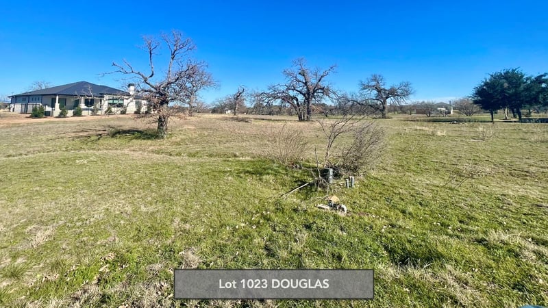 Lot 1023 Douglas DR, Horseshoe Bay, TX 78657