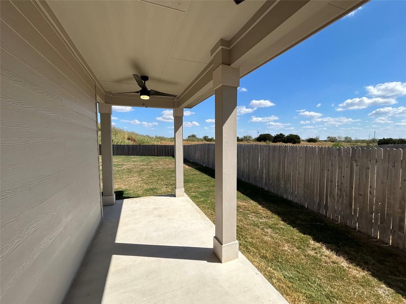 12713 Oxford Vineyard LN, Manor, TX 78653