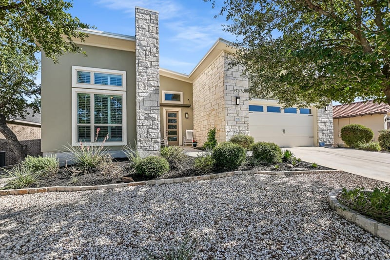 804 Dancing Oak LN, San Marcos, TX 78666