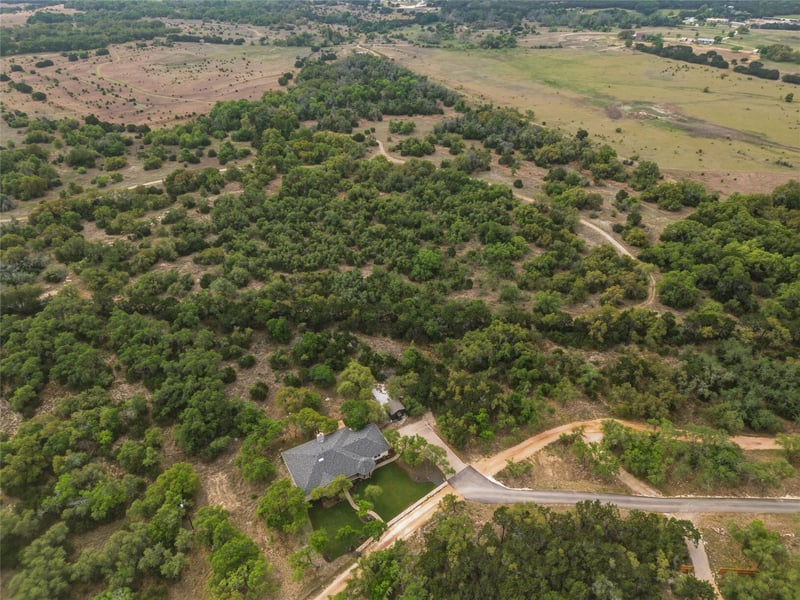 2005 Cr 282 LN, Liberty Hill, TX 78642