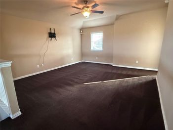 1209 Rhonda CV, Hutto, TX 78634