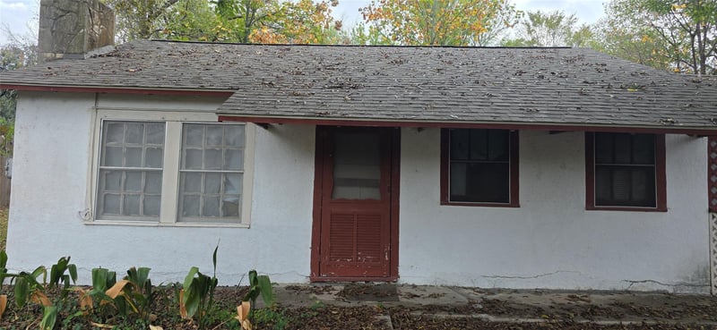 105 E Walnut DR, Austin, TX 78753