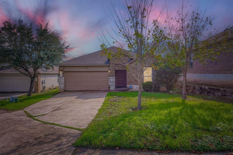 334 Nandina DR, Buda, TX 78610
