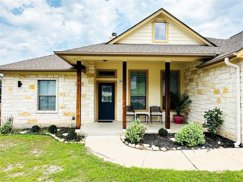18401 Lakeland DR, Lago Vista, TX 78645