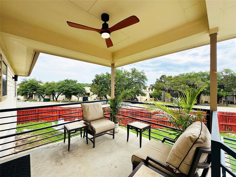 18401 Lakeland DR, Lago Vista, TX 78645