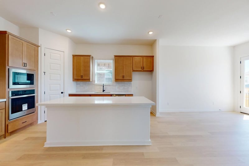 137 Bishop Wood RD, Dripping Springs, TX 78620