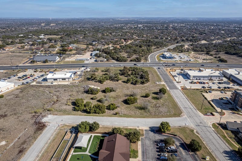 130 Woodlake DR, Georgetown, TX 78633