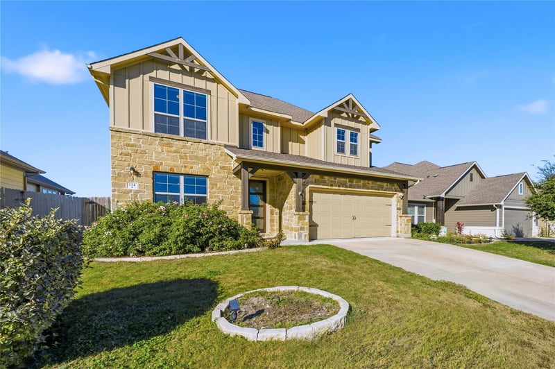 134 Finley ST, Hutto, TX 78634